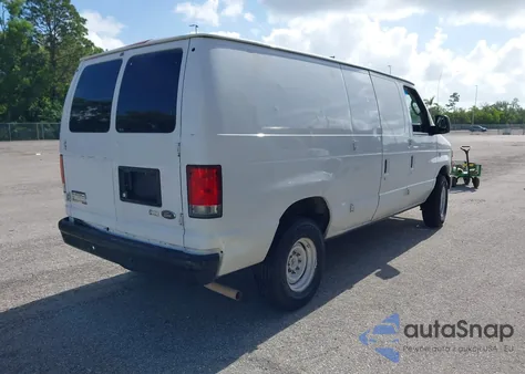 2014 Ford Econoline E250 Van z USA, uszkodzony, nr VIN 1FTNE2EW8EDA99716